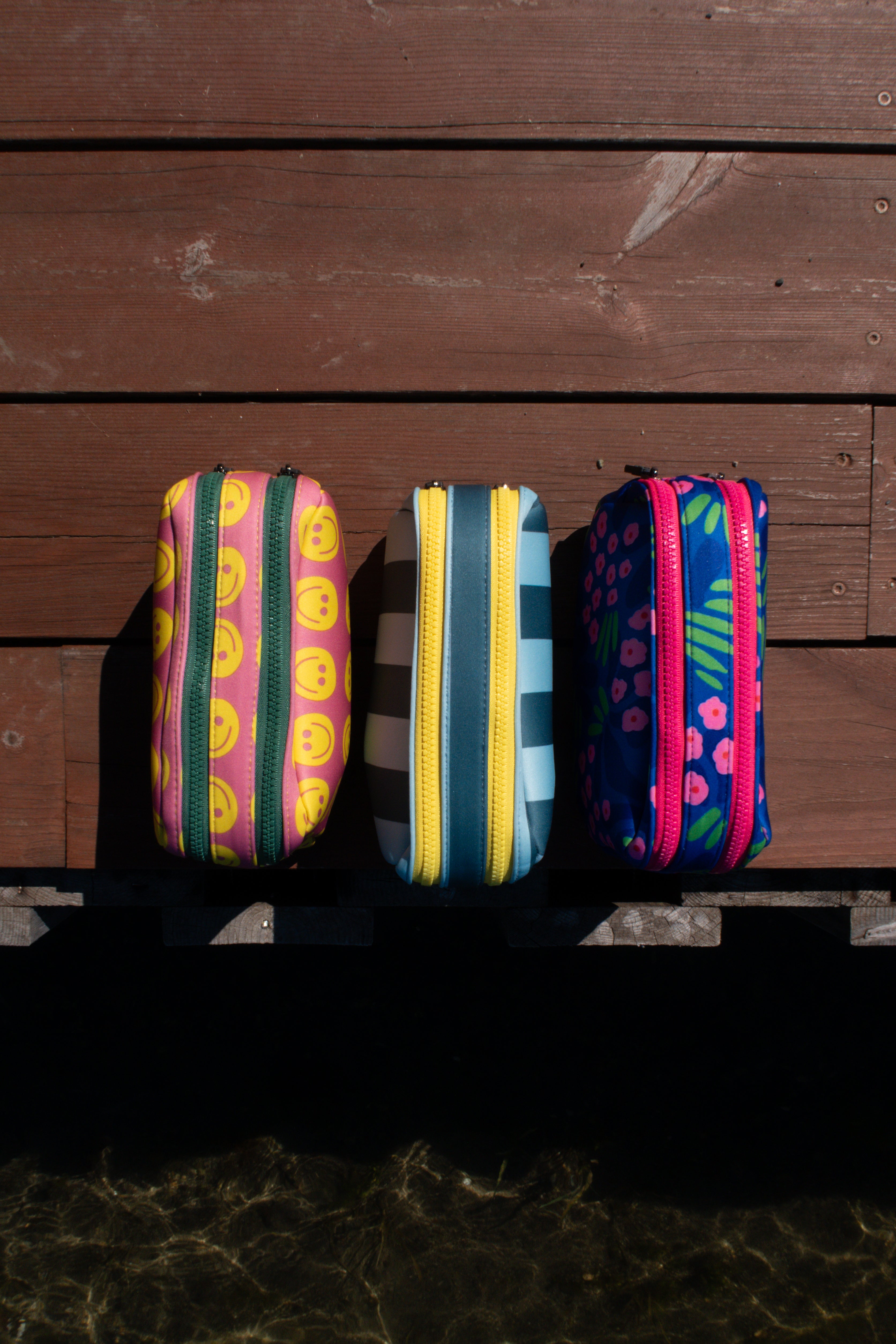 Neoprene Pouch in Blue Floral – Rad Revolution