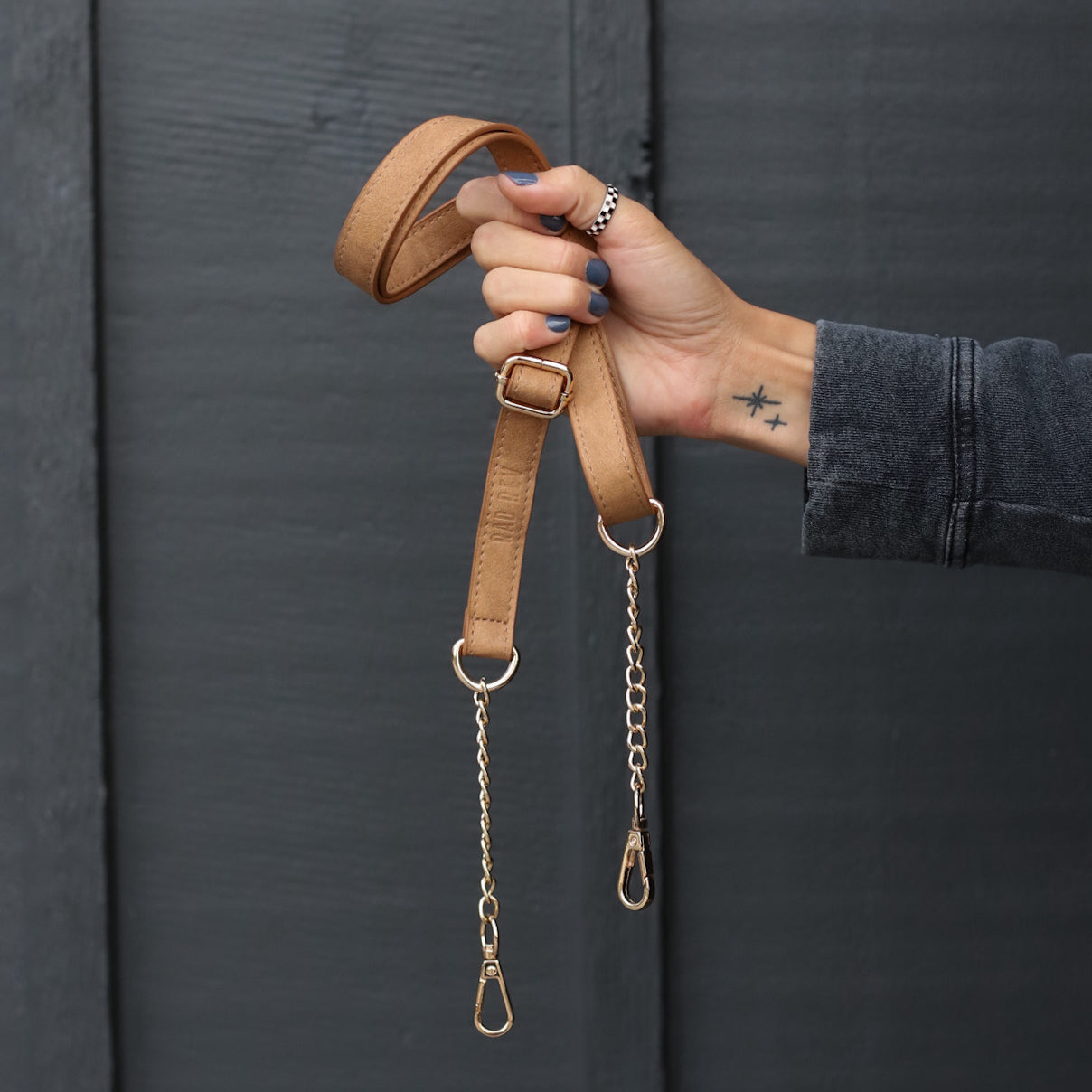 Chain Strap in Oak