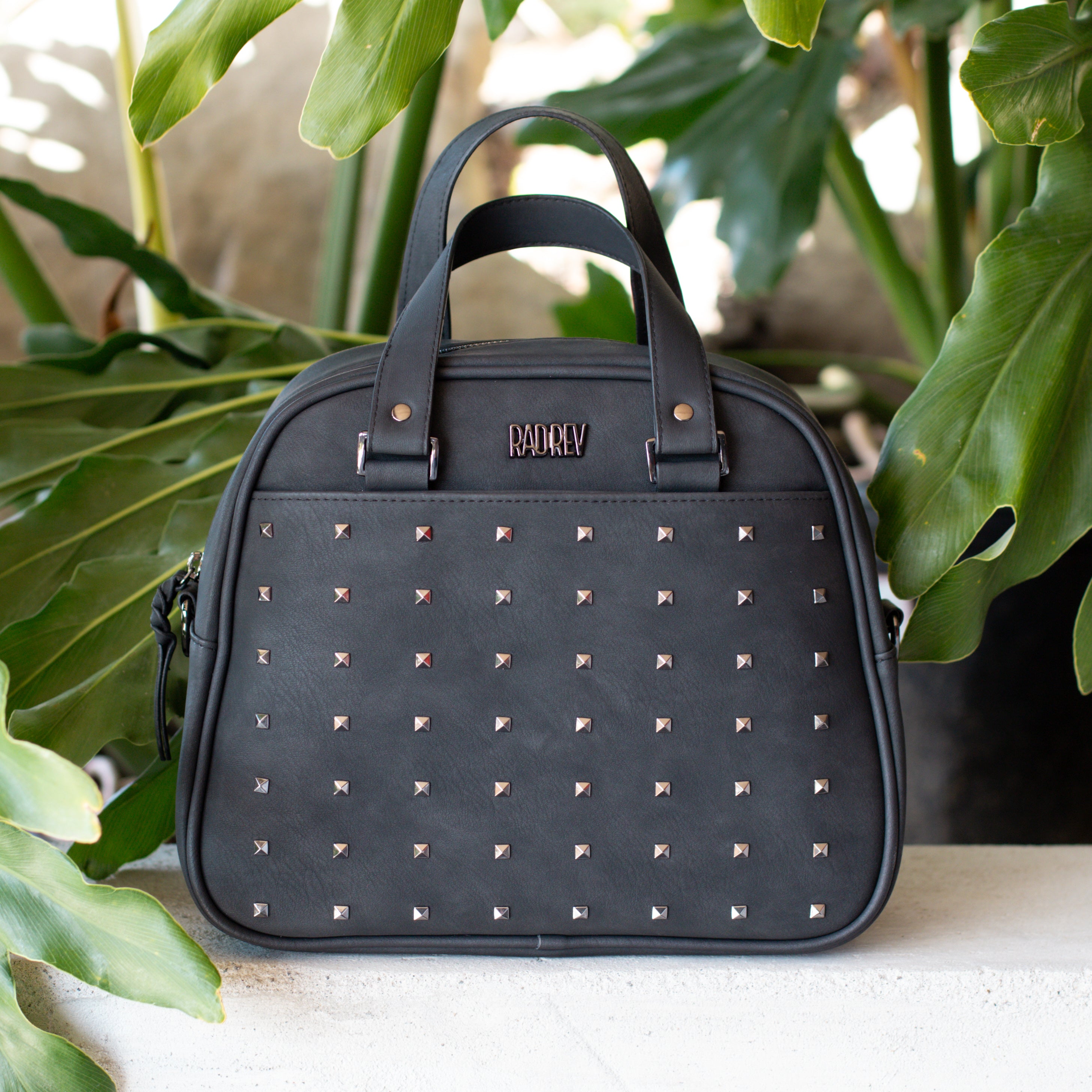 OG Crossbody in Matte Black