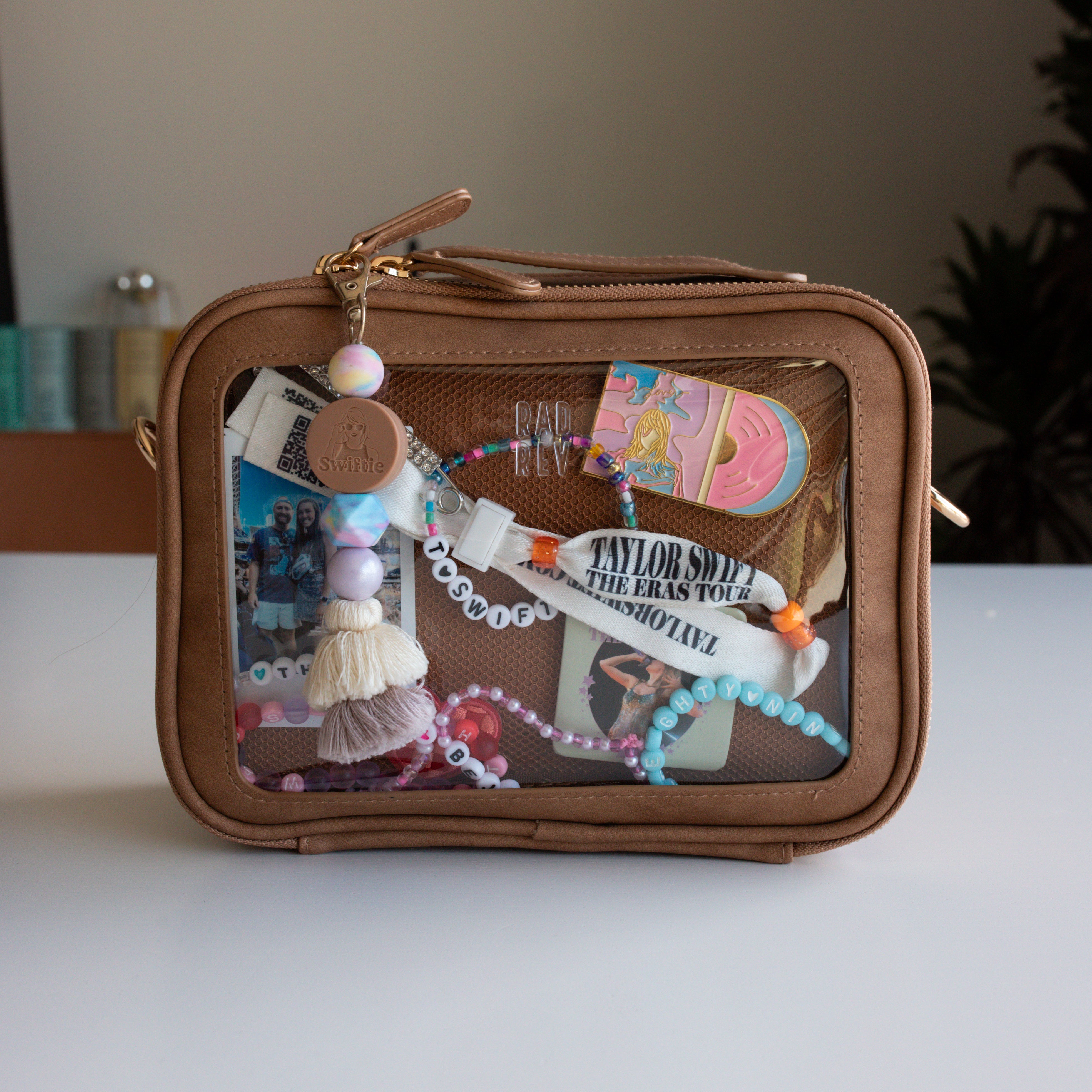 Pin Bag in Oak
